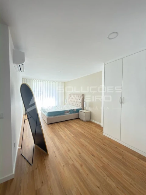Apartamento T1 para Venda em Glória e Vera Cruz