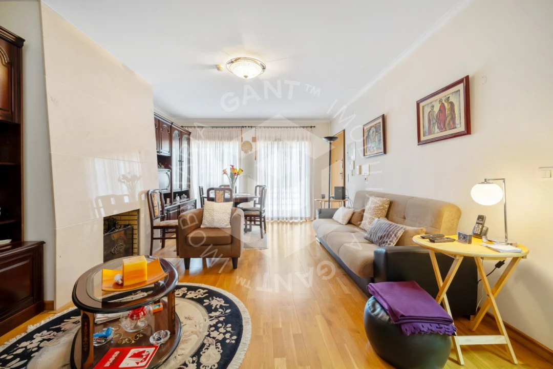 Apartamento T2 para Venda em Costa da Caparica Foto 2