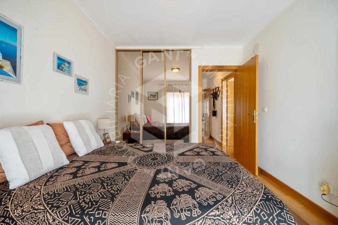 Apartamento T2 para Venda em Costa da Caparica Foto 8