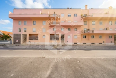 Apartamento T2 para Venda em Costa da Caparica