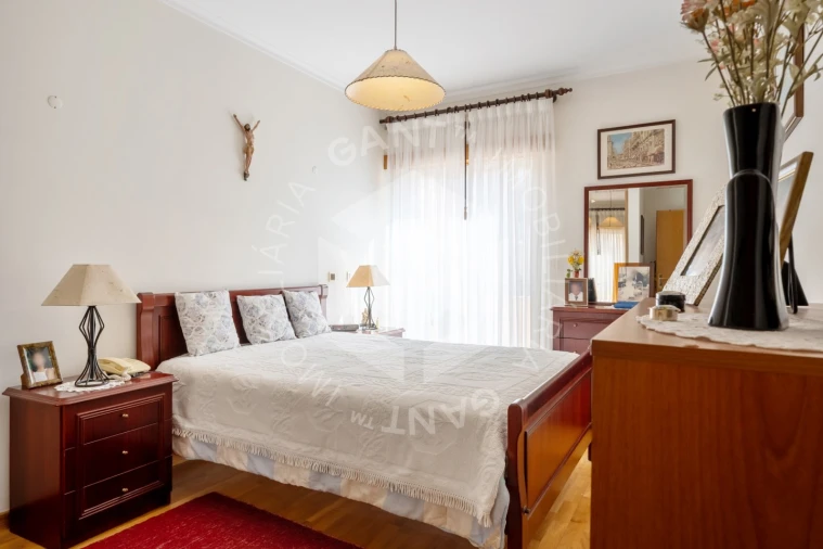 Apartamento T2 para Venda em Costa da Caparica Foto 12