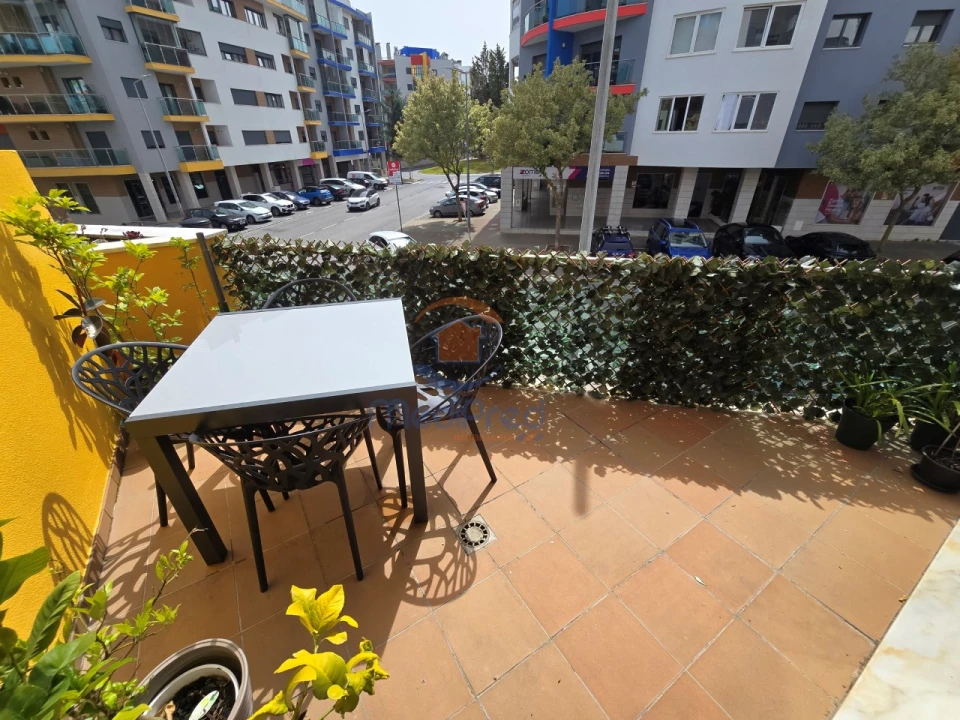 Apartamento T2 para Venda em Ramada e Caneças Foto 6