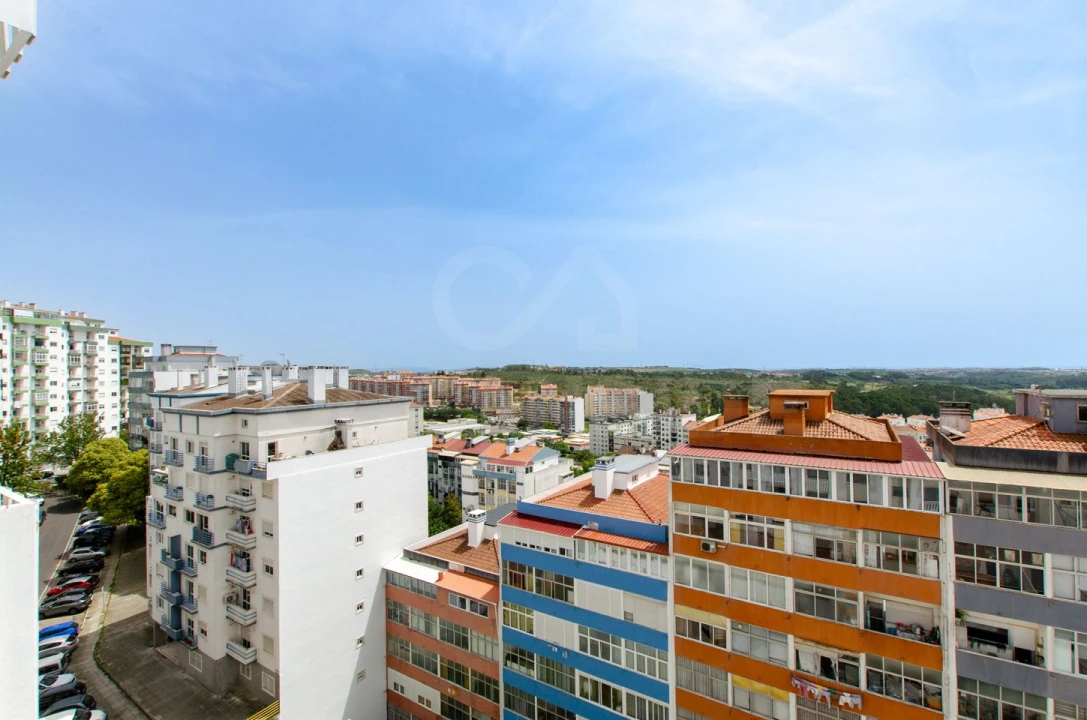 Apartamento T3 para Venda em Rio de Mouro Foto 13