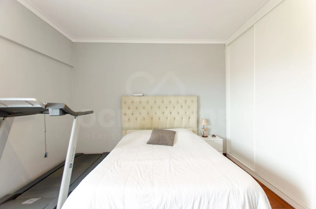 Apartamento T3 para Venda em Rio de Mouro Foto 16