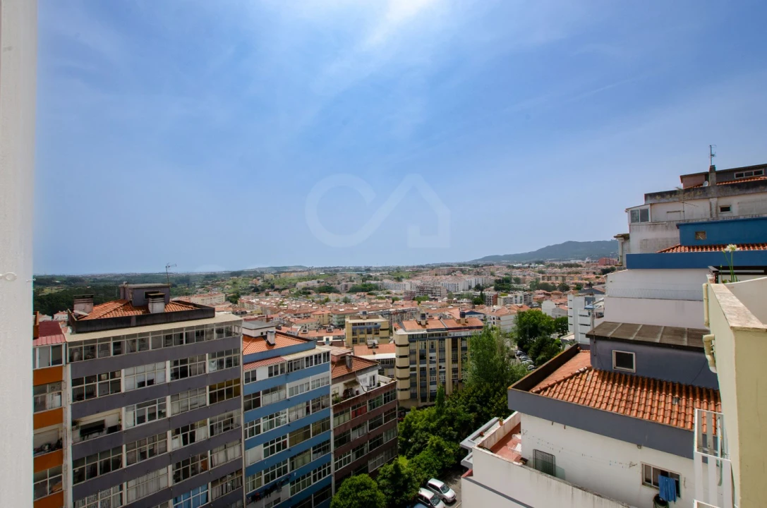Apartamento T3 para Venda em Rio de Mouro Foto 18