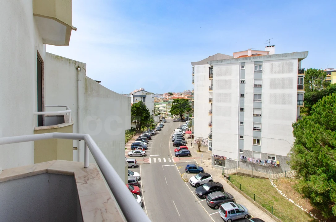 Apartamento T3 para Venda em Rio de Mouro Foto 29