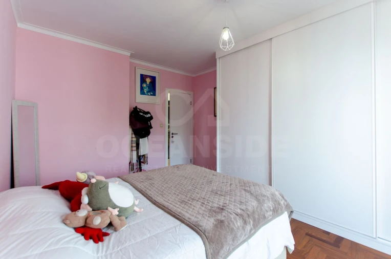 Apartamento T3 para Venda em Rio de Mouro Foto 28