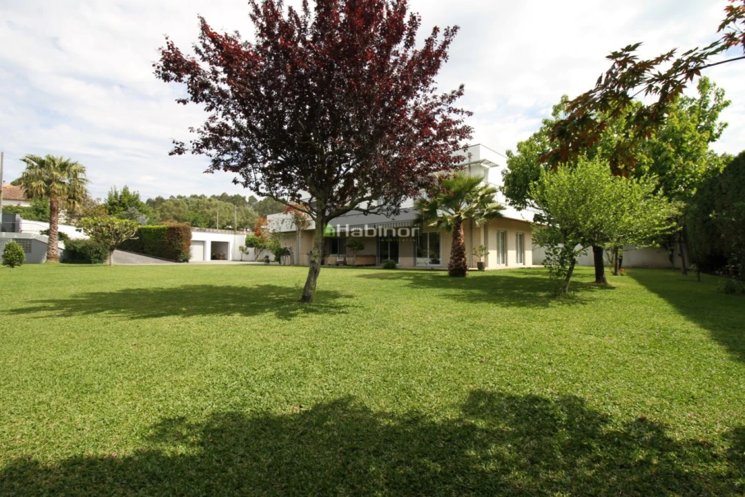 Moradia para Venda em Vila Nova de Anha Foto 4