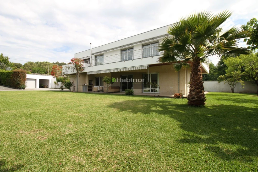 Moradia para Venda em Vila Nova de Anha Foto 1