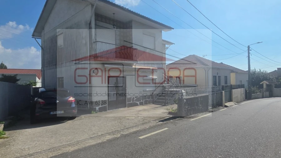 Moradia T3 para Venda em Rio Meão
