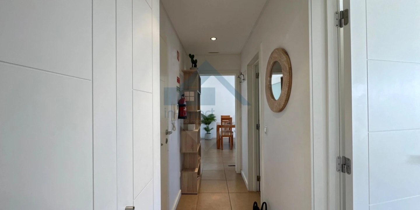 Apartamento T1 para Venda em Quarteira Foto 11