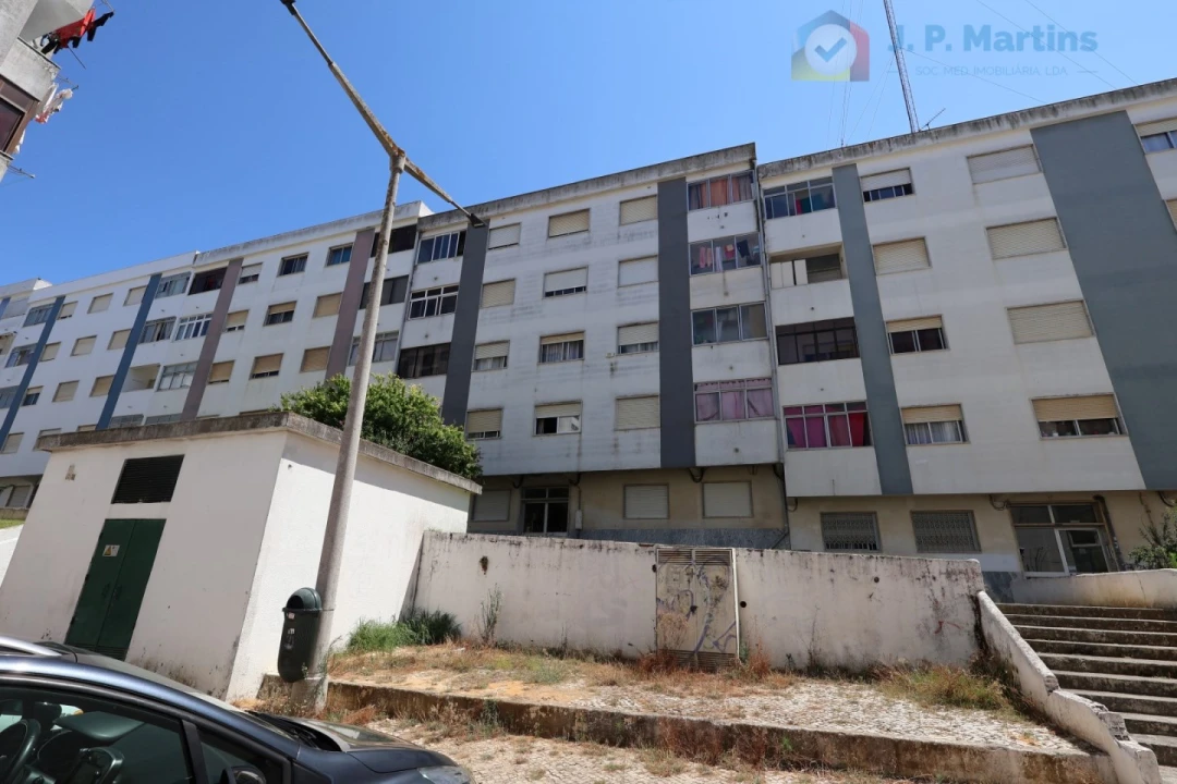 Apartamento T3 para Venda em Seixal, Arrentela e Aldeia de Paio Pires Foto 3