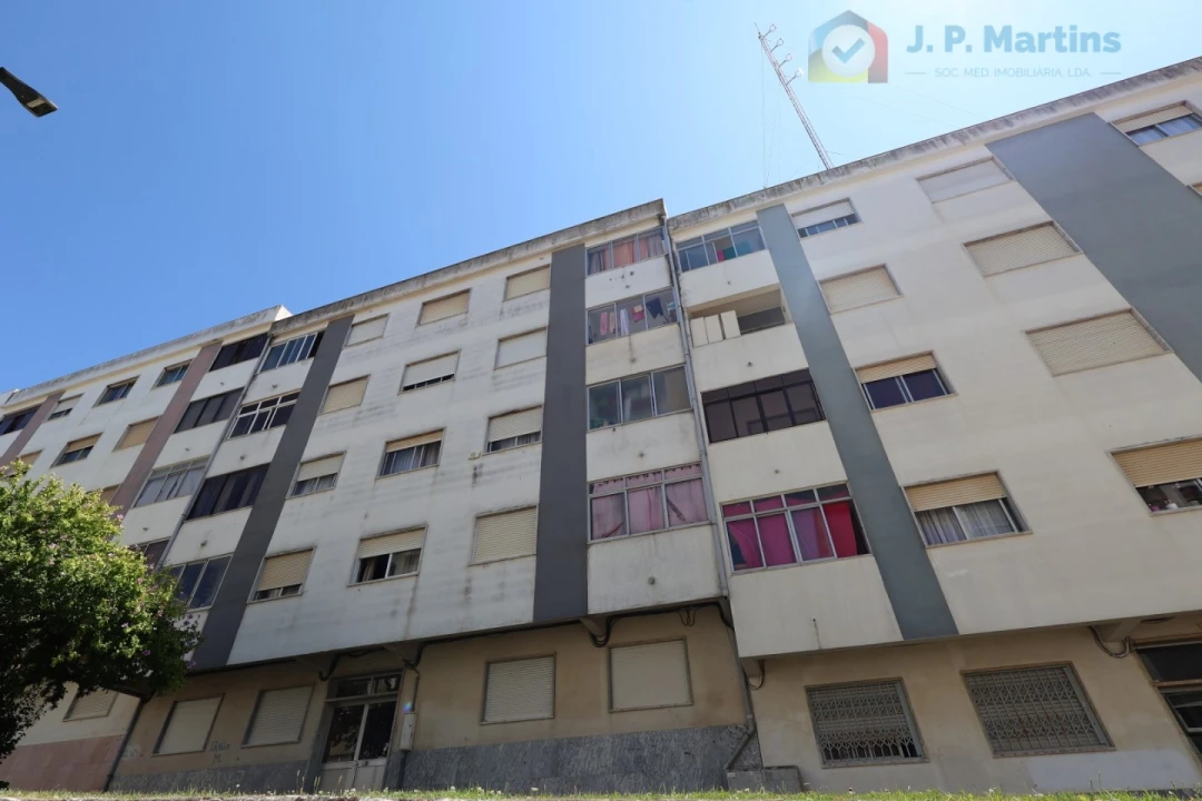 Apartamento T3 para Venda em Seixal, Arrentela e Aldeia de Paio Pires Foto 7