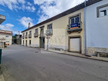 Quinta T6 para Venda em Guiães