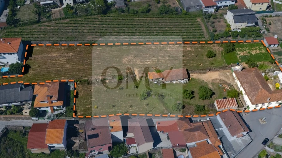 Quinta T6 para Venda em Guiães