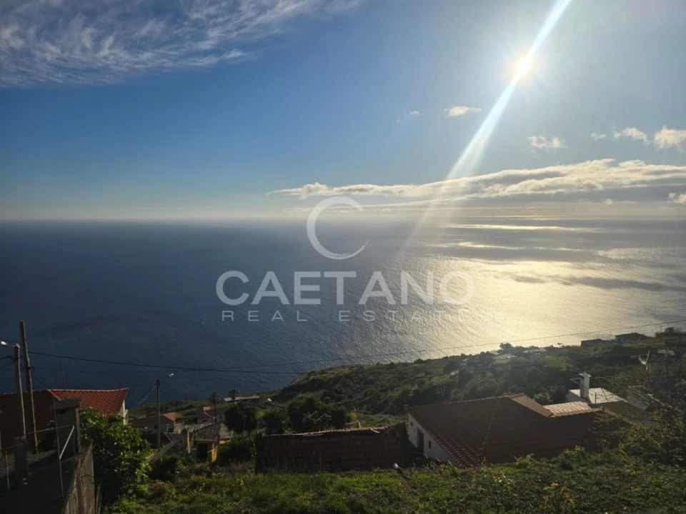 Moradia T4 para Venda em Arco da Calheta Foto 19