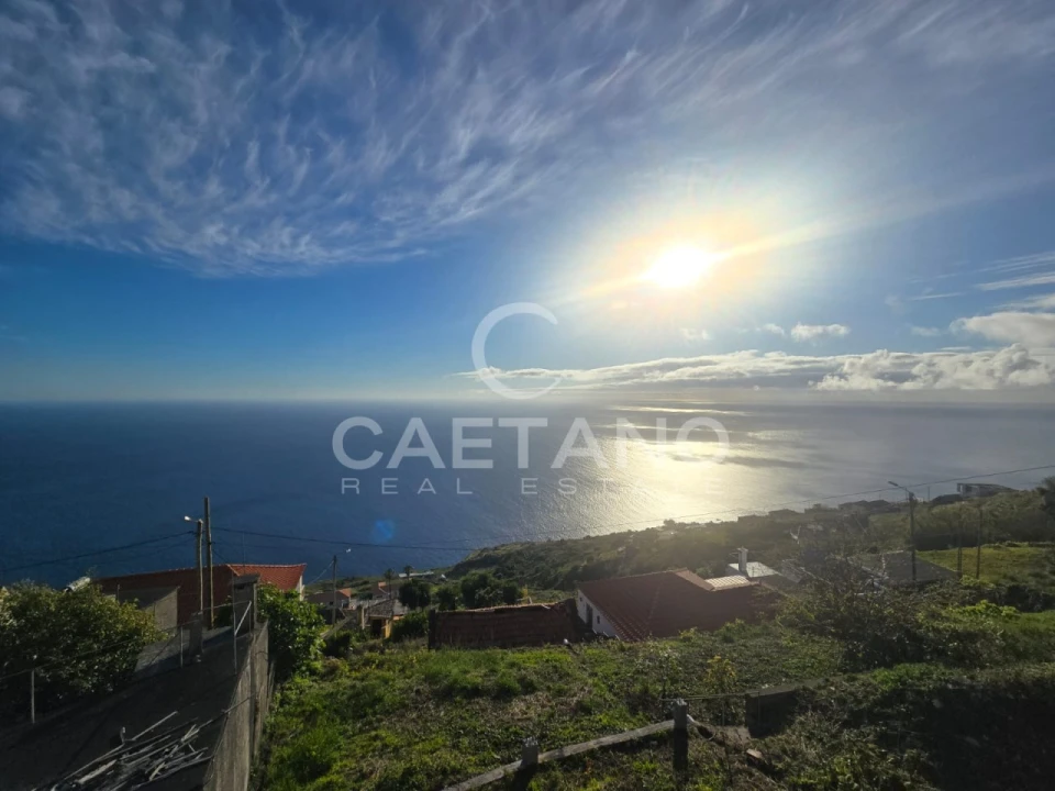 Moradia T4 para Venda em Arco da Calheta Foto 18