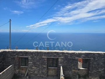 Moradia T4 para Venda em Arco da Calheta