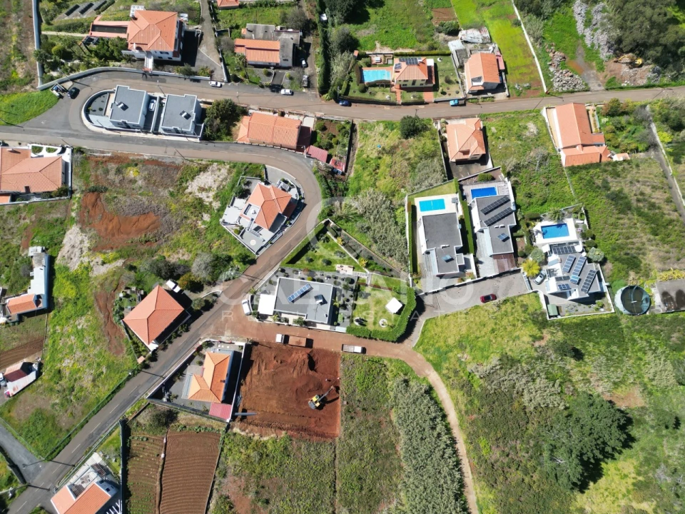 Terreno para Venda em Prazeres Foto 31