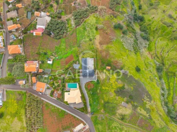 Terreno para Venda em Estreito da Calheta