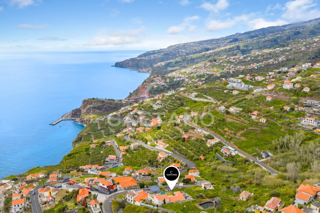 Terreno para Venda em Ribeira Brava Foto 11