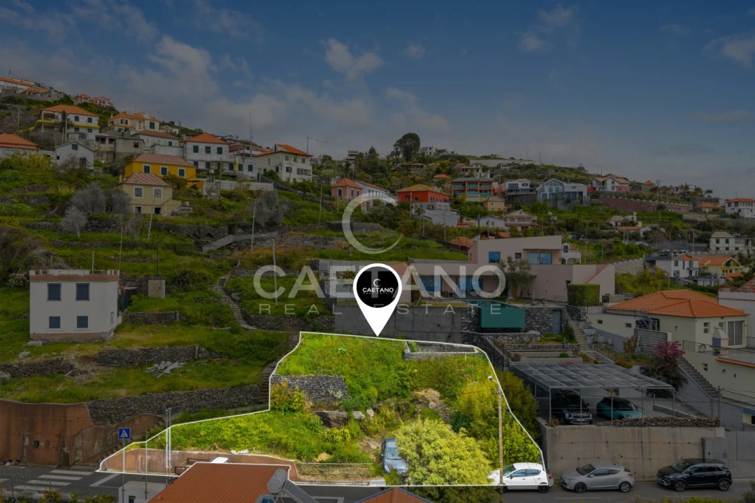 Terreno para Venda em Ribeira Brava Foto 3