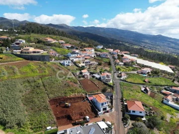 Moradia T3 para Venda em Prazeres