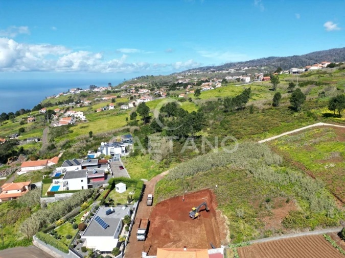 Moradia T3 para Venda em Prazeres Foto 20