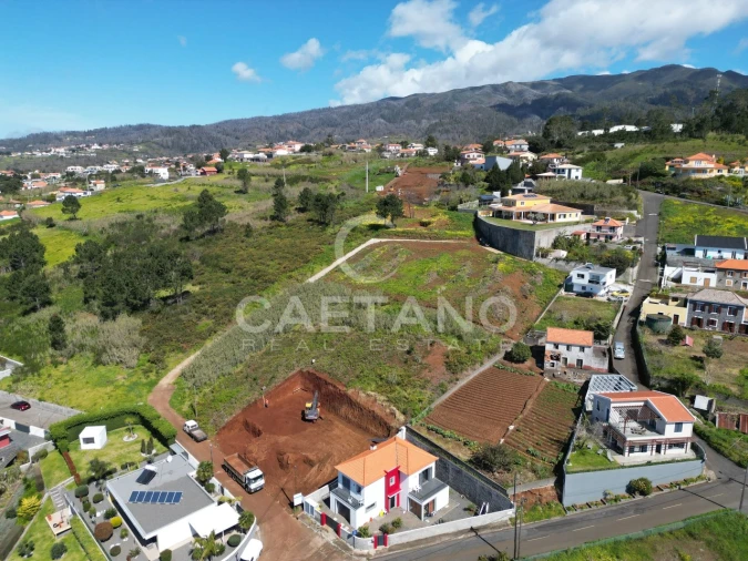 Moradia T3 para Venda em Prazeres Foto 21