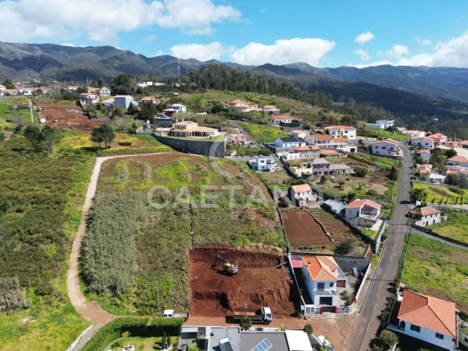 Moradia T3 para Venda em Prazeres Foto 22