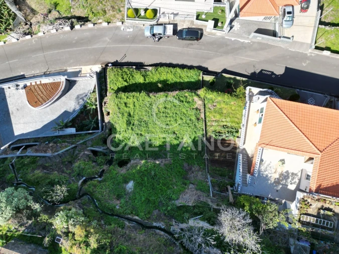 Moradia T2 para Venda em Calheta Foto 21