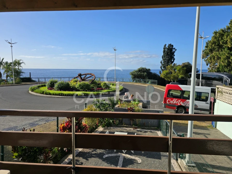 Moradia T1 para Venda em Calheta Foto 12