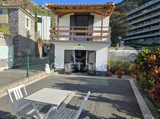 Moradia T1 para Venda em Calheta Foto 3