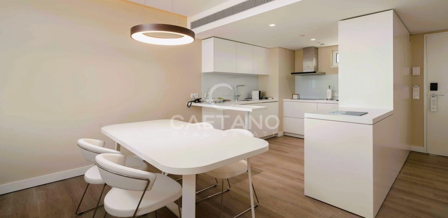 Apartamento T2 para Venda em Quarteira Foto 7