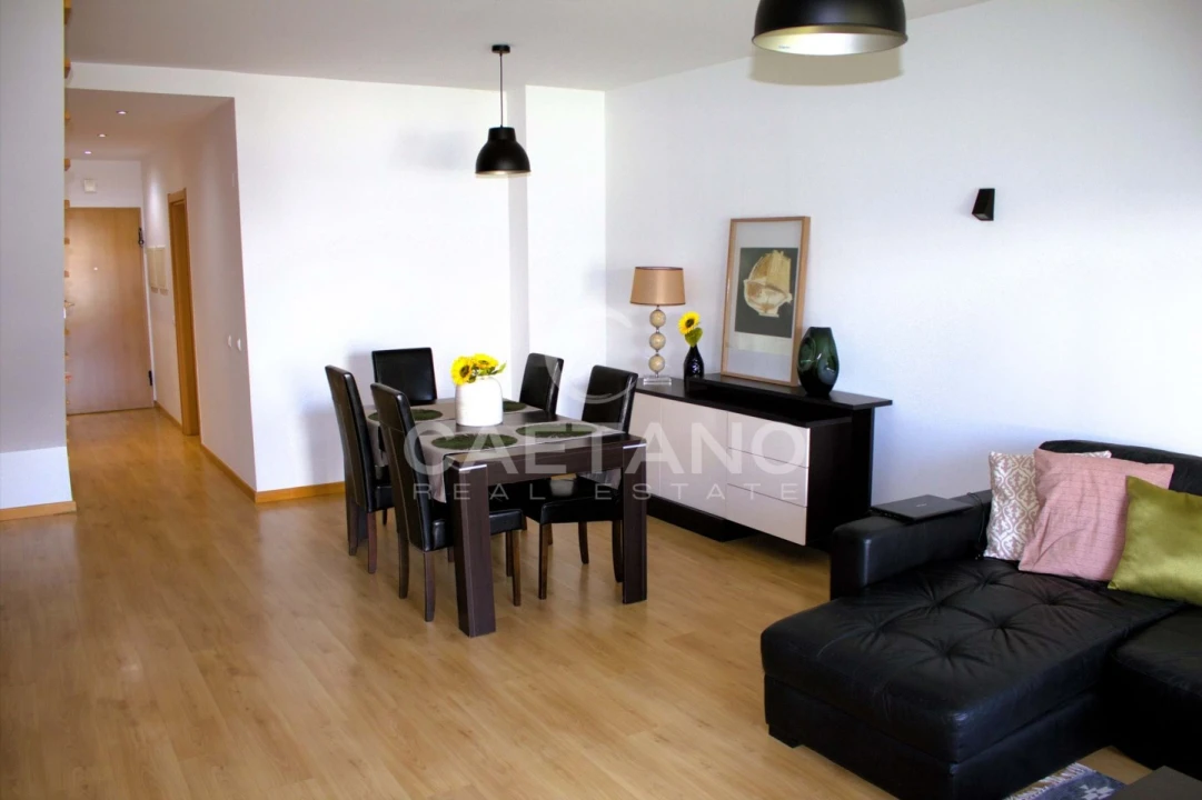 Apartamento T2 para Venda em Portimão Foto 2