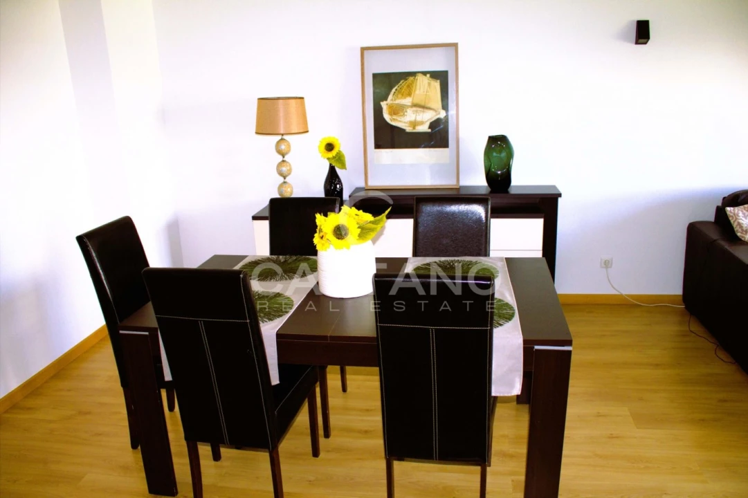 Apartamento T2 para Venda em Portimão Foto 5