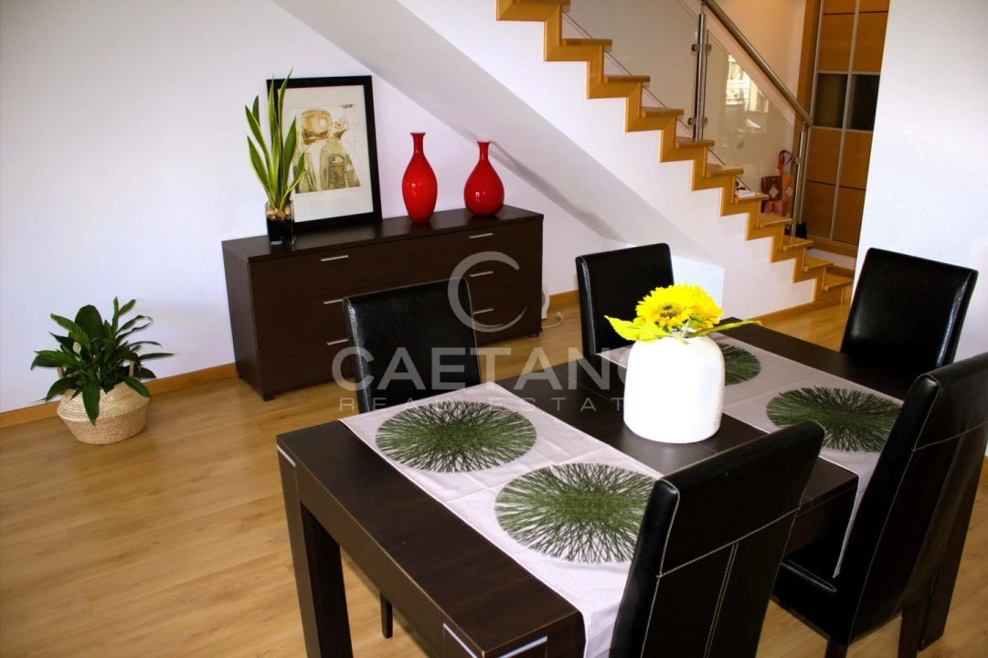 Apartamento T2 para Venda em Portimão Foto 6