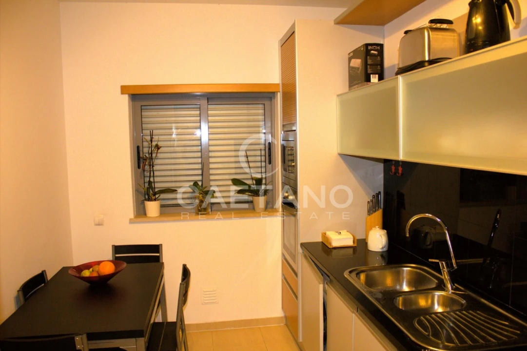 Apartamento T2 para Venda em Portimão Foto 12