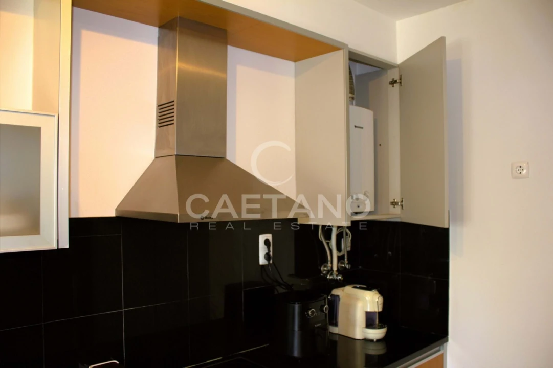 Apartamento T2 para Venda em Portimão Foto 16