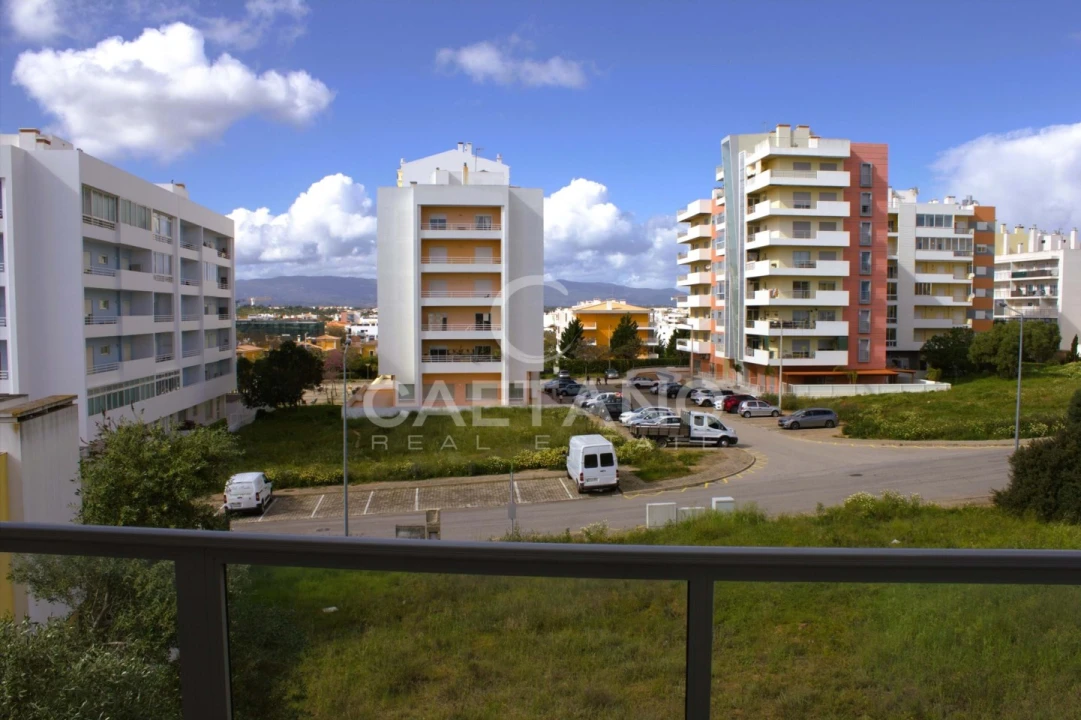 Apartamento T2 para Venda em Portimão Foto 18