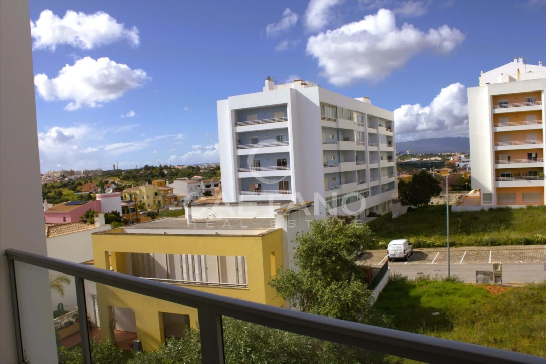 Apartamento T2 para Venda em Portimão Foto 19