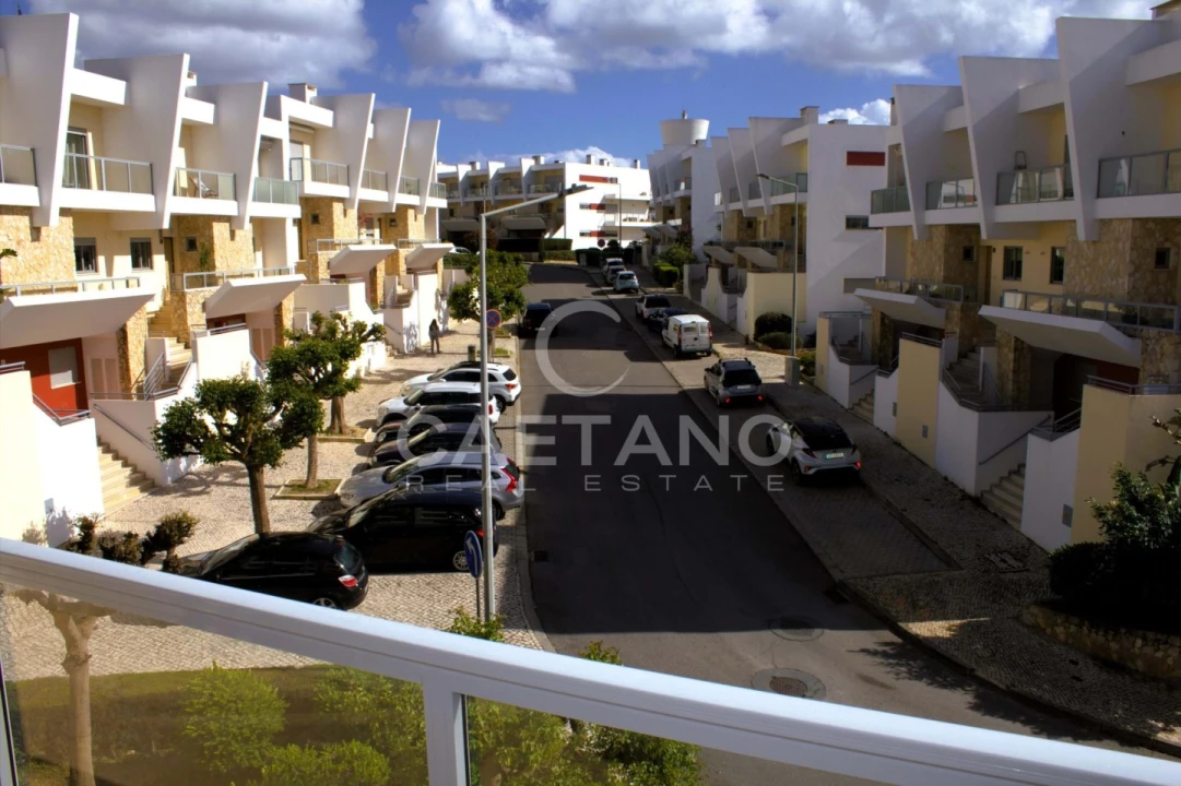 Apartamento T2 para Venda em Portimão Foto 32