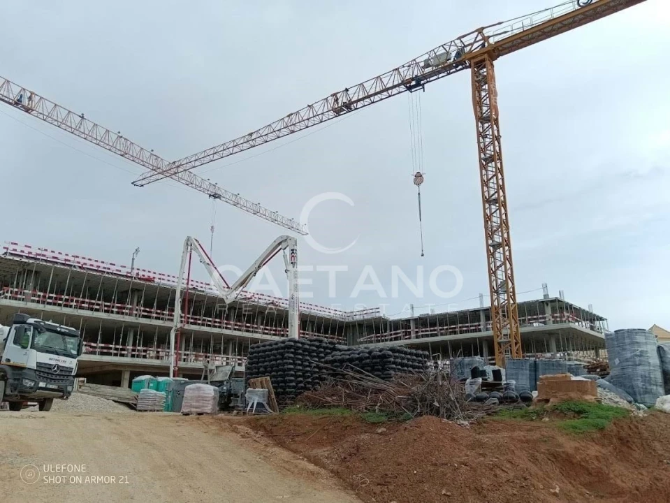 Apartamento T3 para Venda em Quarteira Foto 22