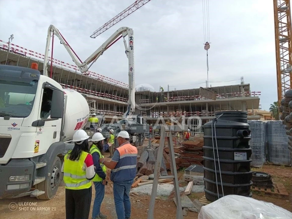 Apartamento T3 para Venda em Quarteira Foto 23