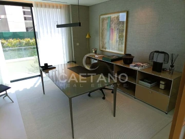 Moradia T6 para Venda em Almancil