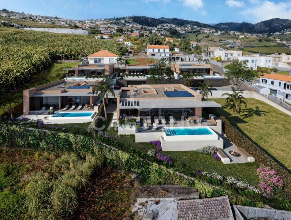 Moradia T3 para Venda em Estreito da Calheta Foto 4