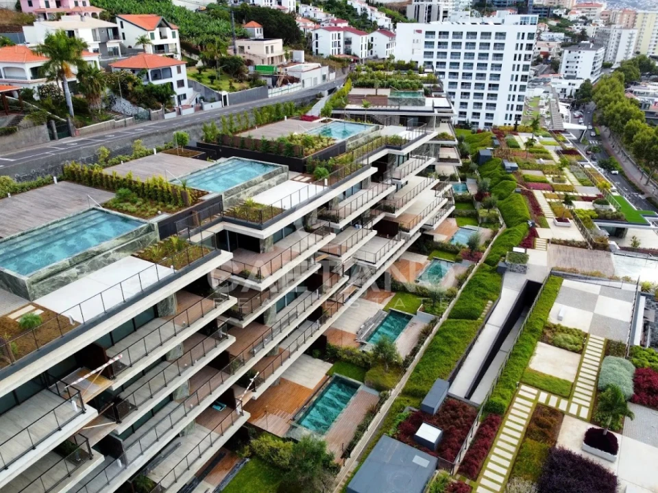 Apartamento T3 para Venda em São Martinho Foto 1