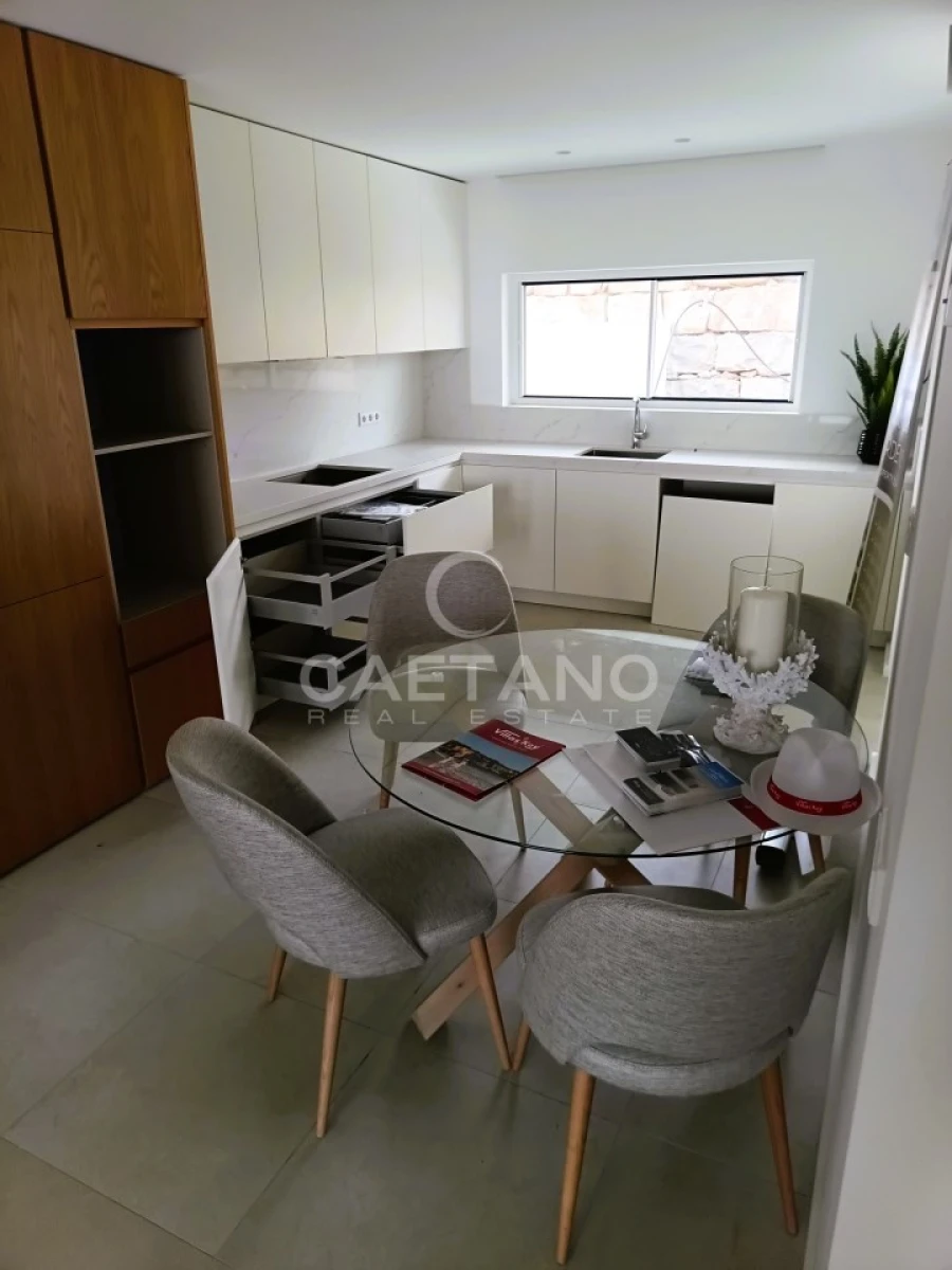 Moradia T3 para Venda em Lagos (São Sebastião e Santa Maria) Foto 46