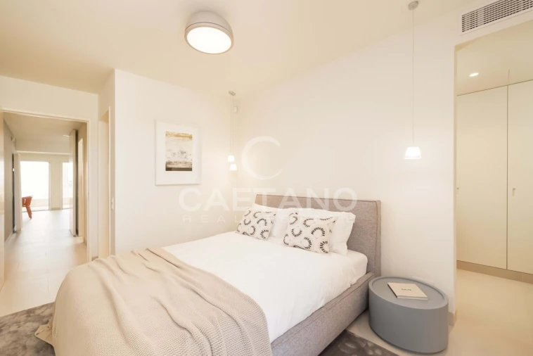 Apartamento T2 para Venda em Quarteira Foto 23