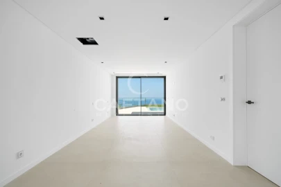 Moradia T4 para Venda em Arco da Calheta
